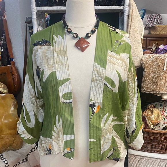 Vintage 90’s- Silk, Cropped Green Kimono Style Jacket with Bird Print - Picture 1 of 11